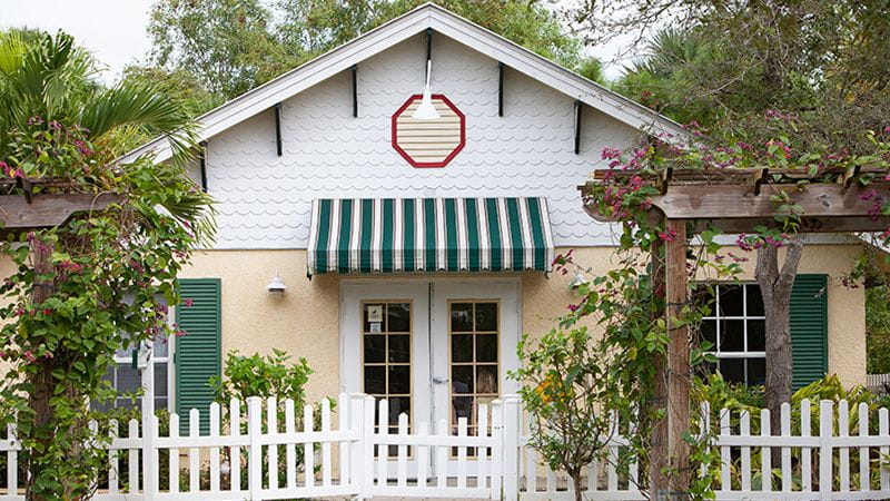 front door of bridges montessori school